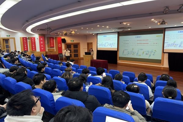 通信场.jpg 通信场.jpg