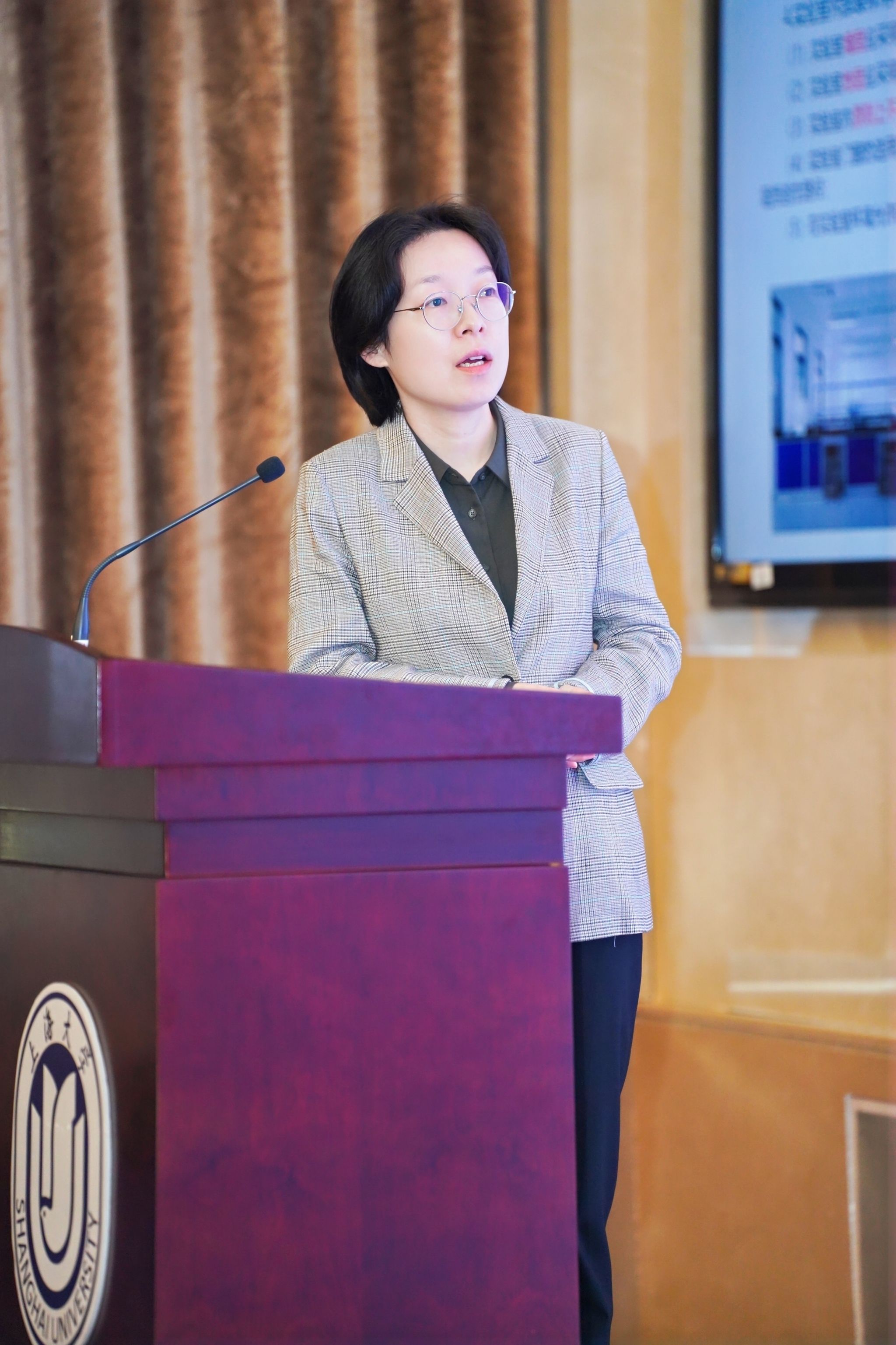 11.4袁文浩.jpg 11.4袁文浩.jpg